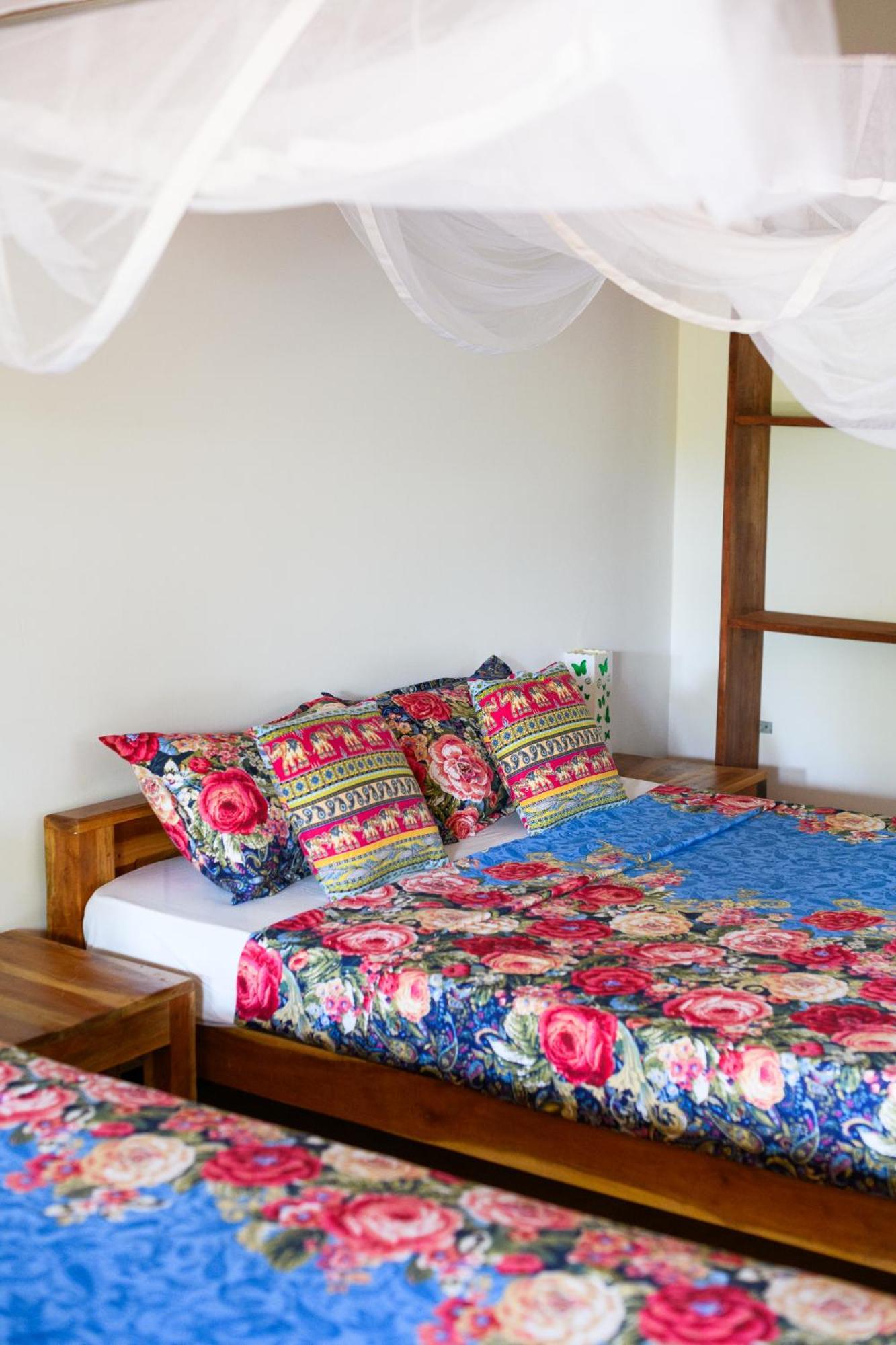 Relax Beach House Tangalle Extérieur photo