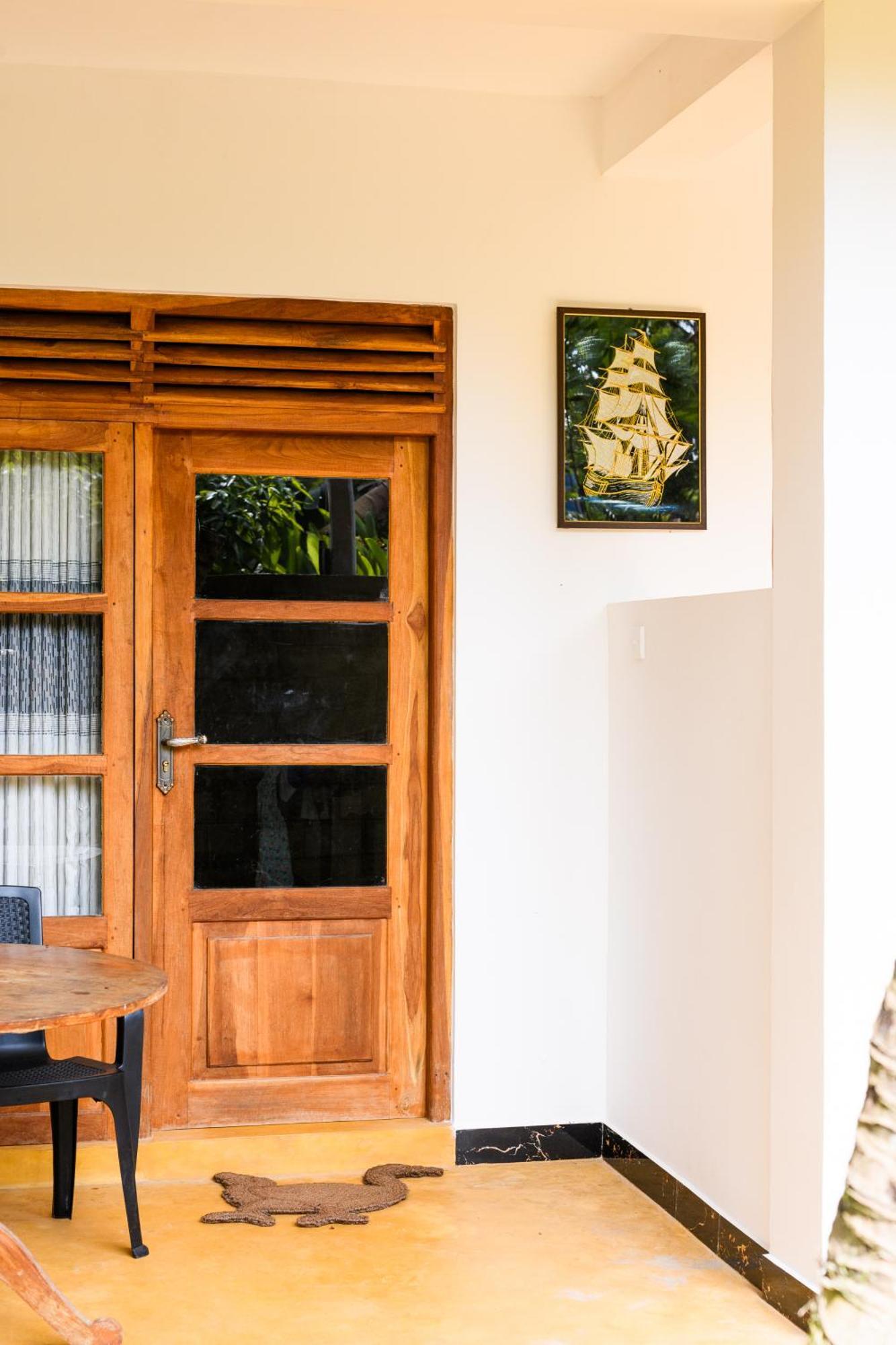 Relax Beach House Tangalle Extérieur photo