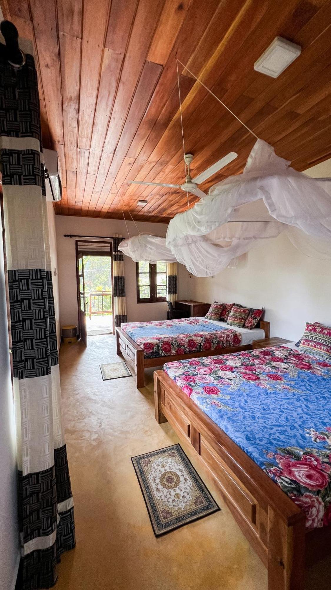 Relax Beach House Tangalle Extérieur photo