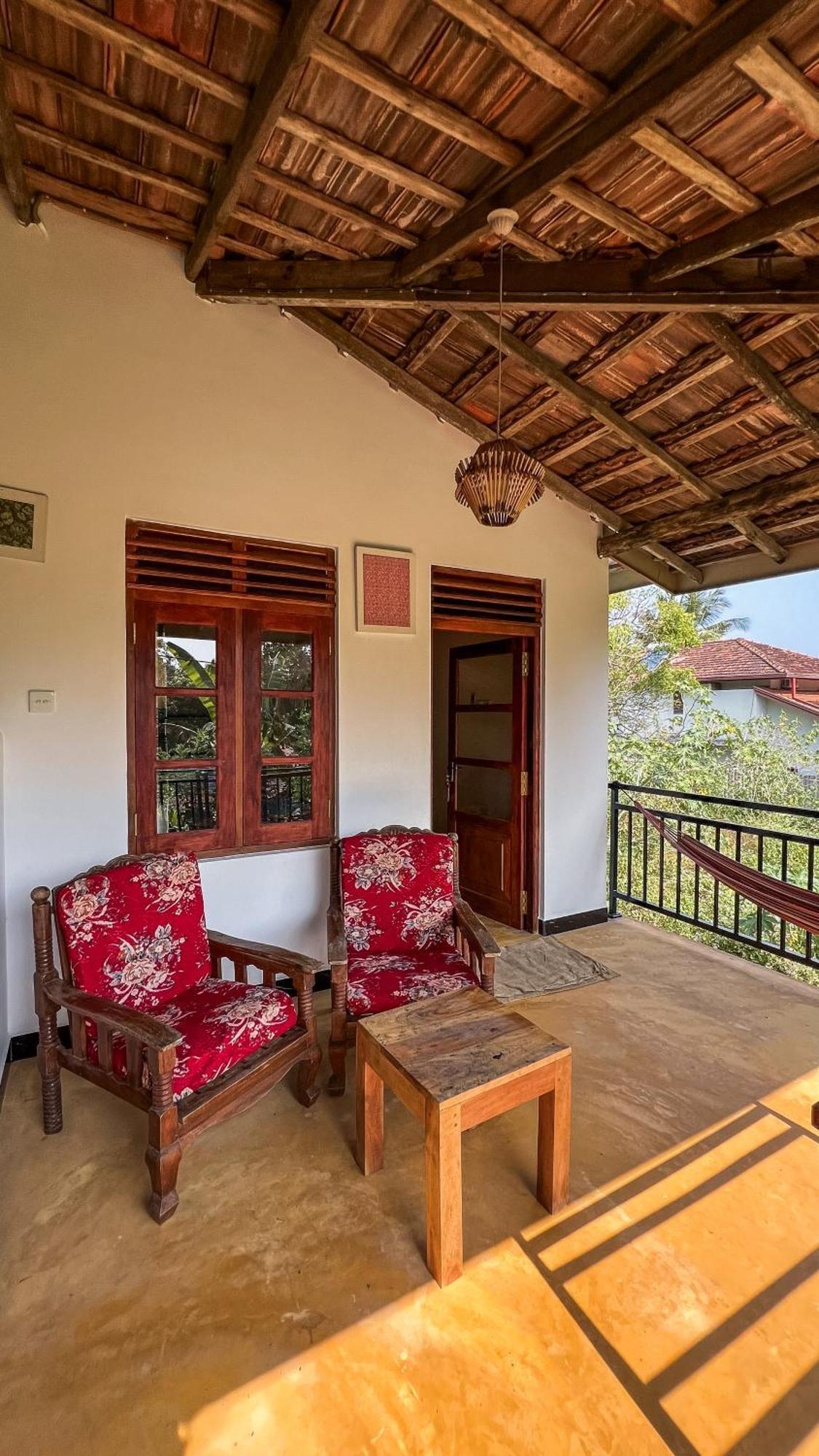 Relax Beach House Tangalle Extérieur photo