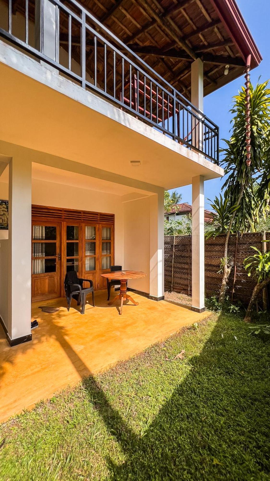 Relax Beach House Tangalle Extérieur photo